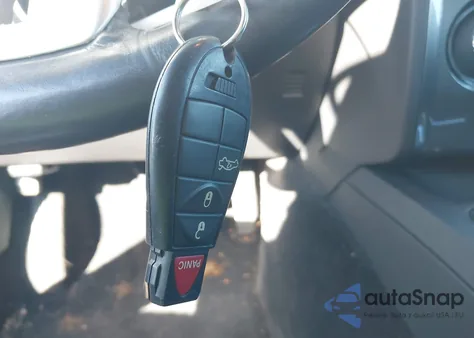 2014 Dodge Challenger Sxt z USA, uszkodzony, nr VIN 2C3CDYAG2EH298912